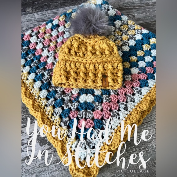 Handmade crocheted baby blanket with matching baby hat Acrylic yarn. - Picture 1 of 2